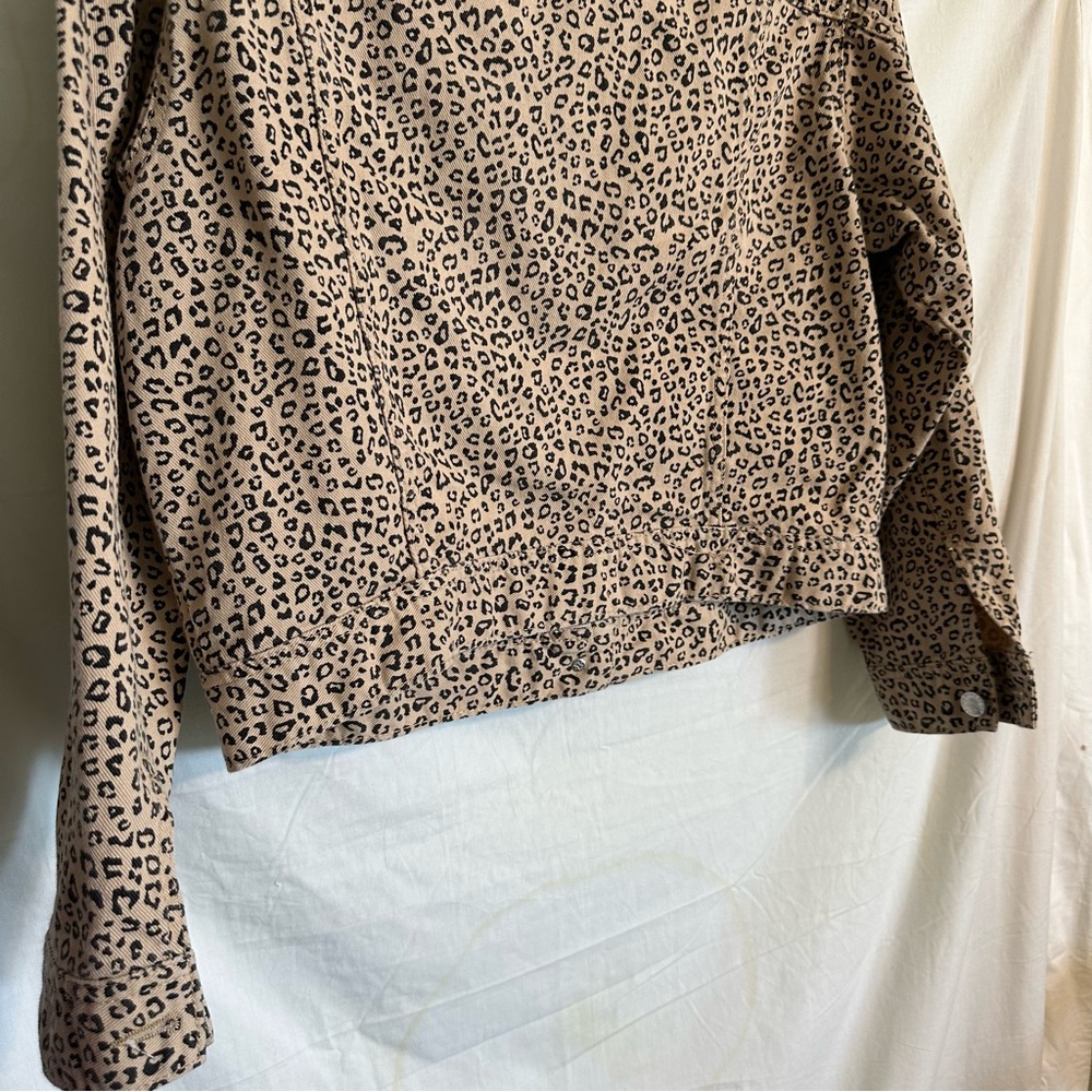 H&M Leopard Print Jacket - Picture 5 of 7